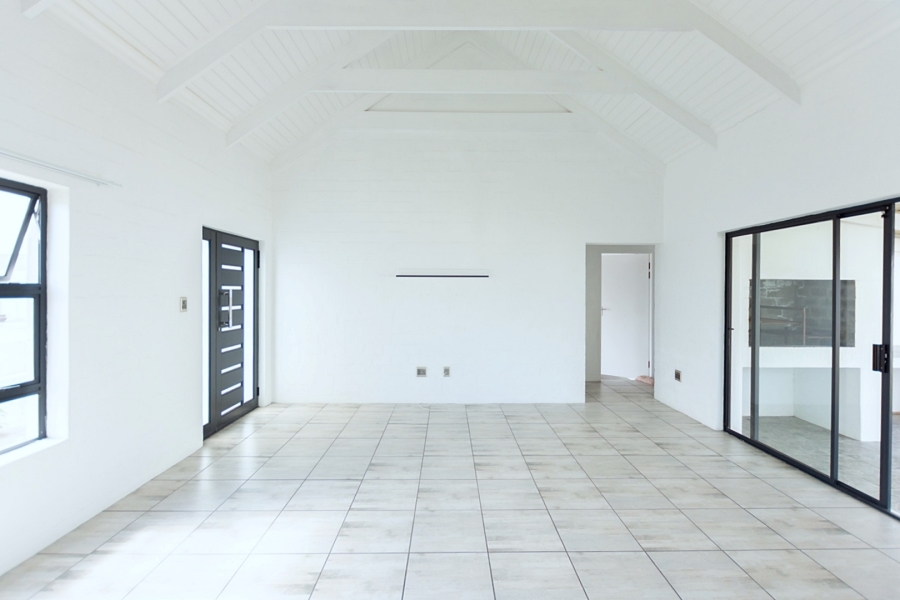 3 Bedroom Property for Sale in Atlantic Shores Beachfront Estate Western Cape